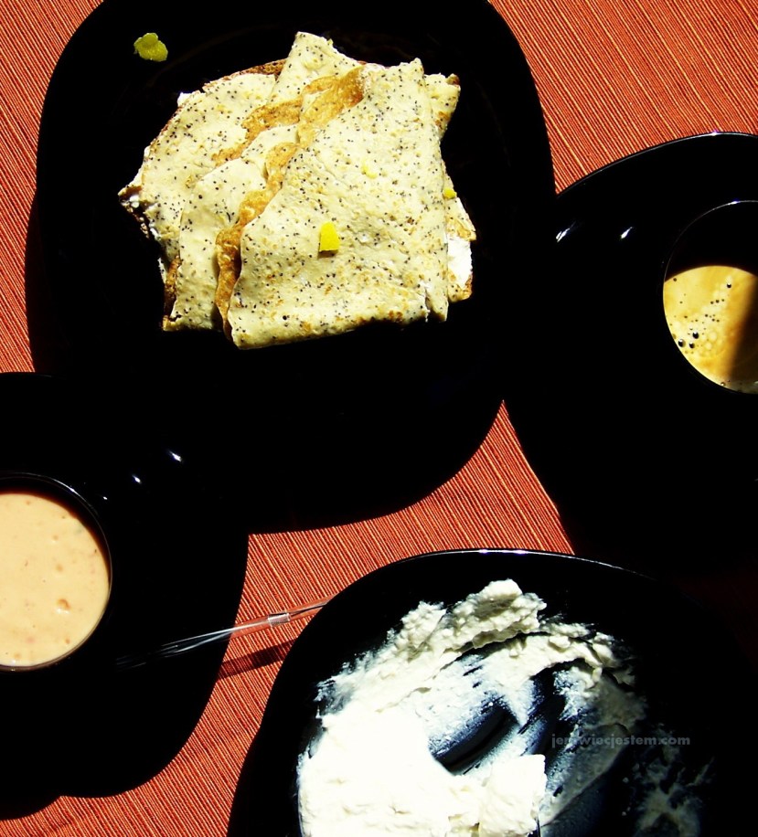 poppy seeds crepe 002