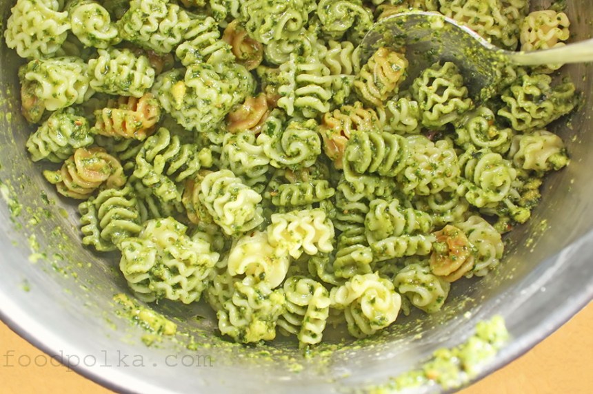 01 03 15 pesto pasta (2c) FP